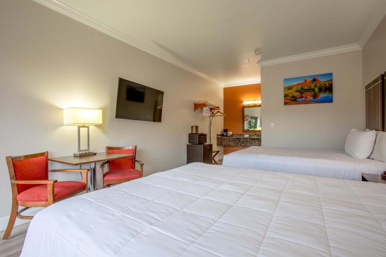 Wildflower Inn At Bell Rock Sedona Bagian luar foto